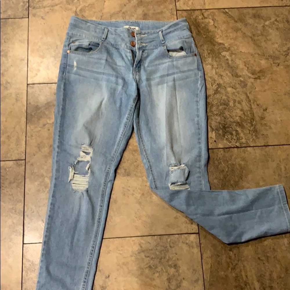 Jeans
